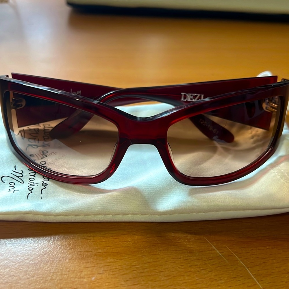 Dezi x Monet Red/Brown Sunglasses